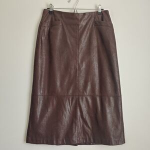Elegant Faux Brown Suede Textured Women's Skirt Size 6